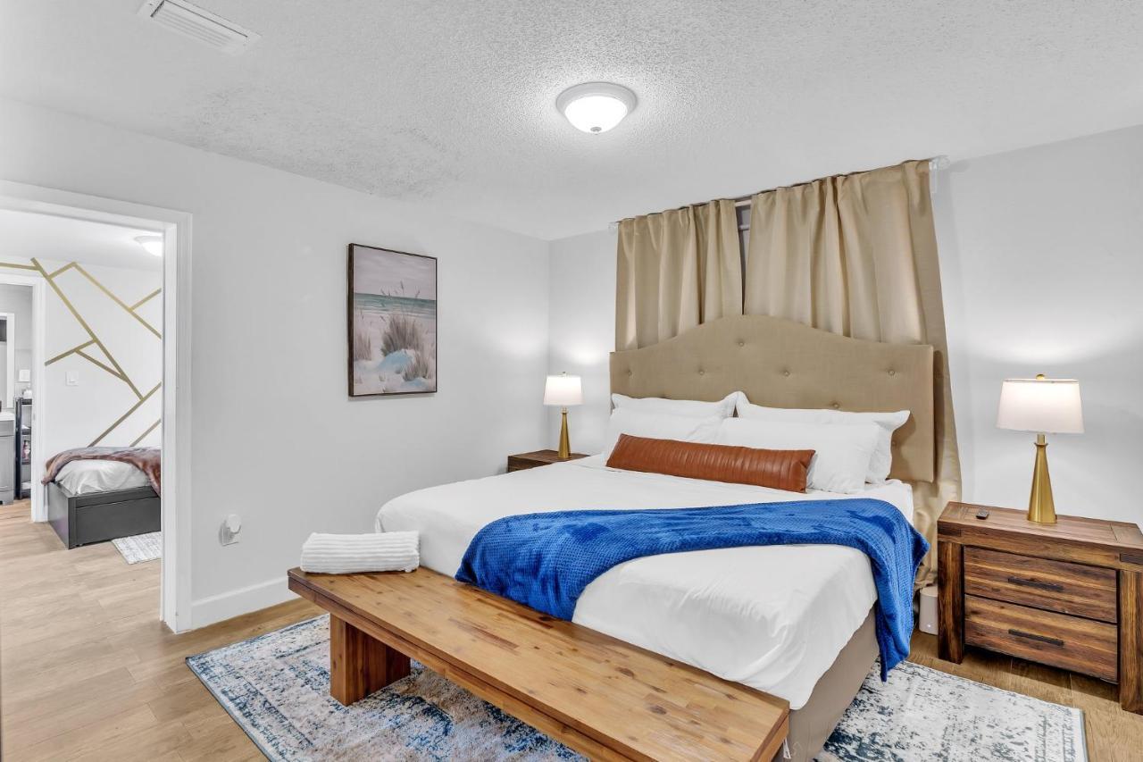 Estelo'S Place - Modern Townhouse With King Bed, Only 5 Min From The Airport! ميامي المظهر الخارجي الصورة