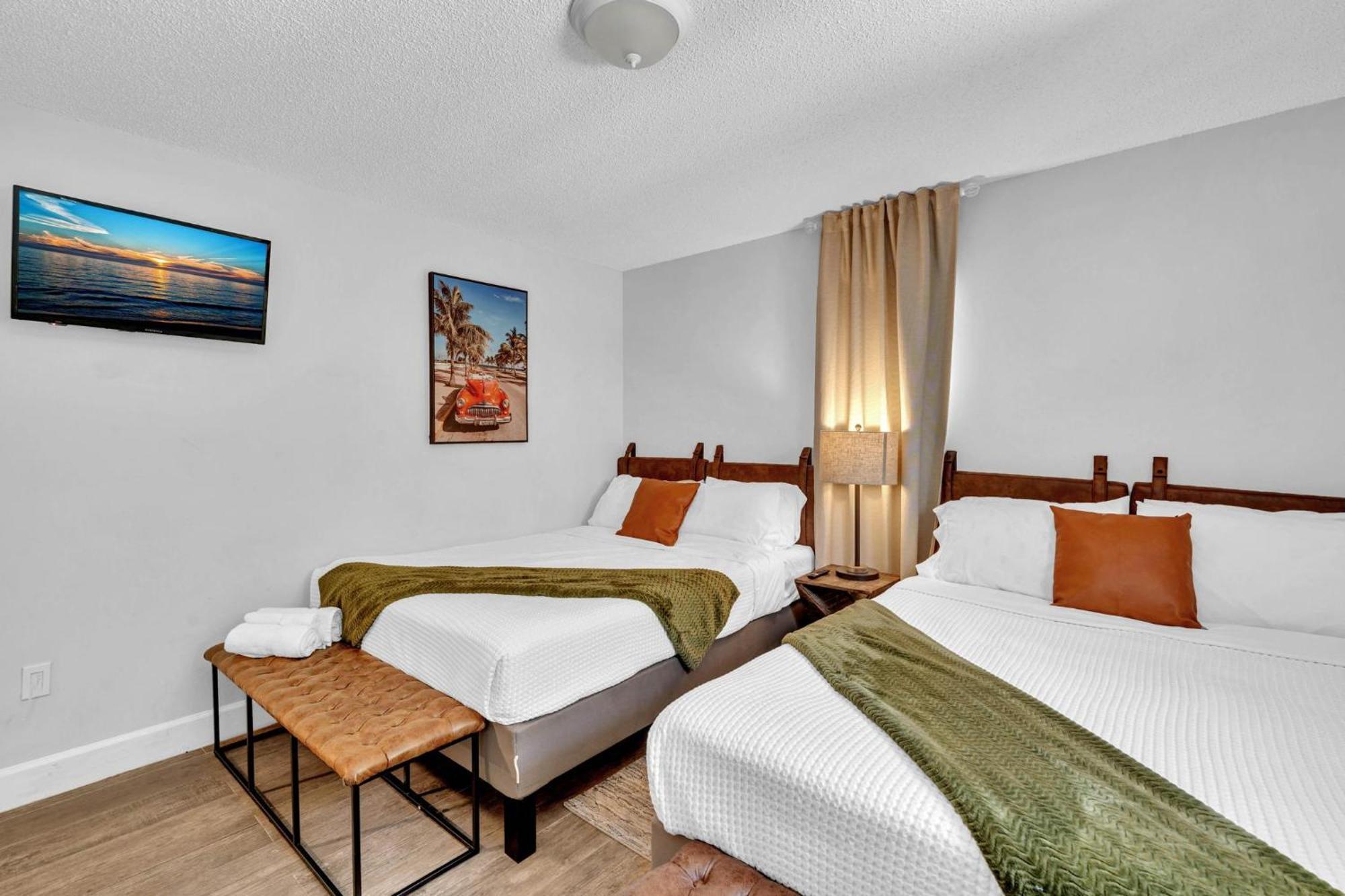 Estelo'S Place - Modern Townhouse With King Bed, Only 5 Min From The Airport! ميامي المظهر الخارجي الصورة